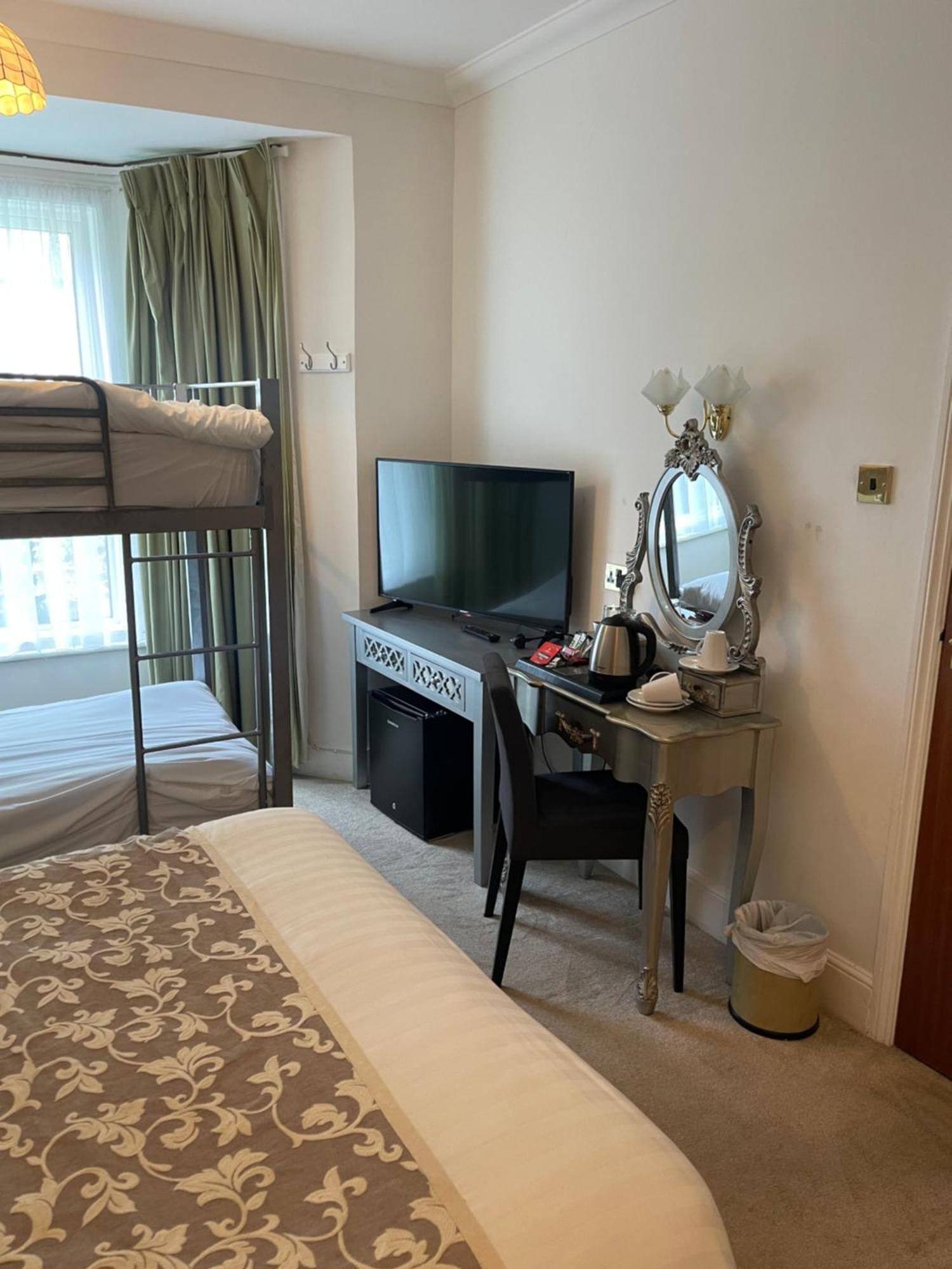Keats Green Hotel Shanklin Dış mekan fotoğraf